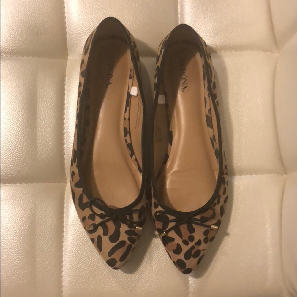 Leopard flats